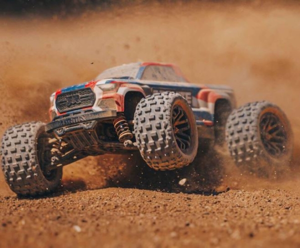 ARA2102T1 Arrma GRANITE GROM MEGA 4x4 Blue